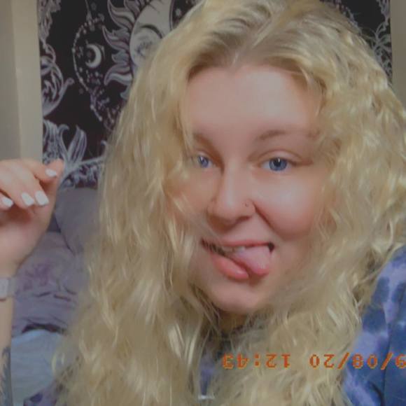 tonikiesow